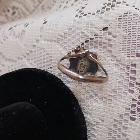 Beautiful Vintage Sterling Ring Size 5.75 - Picture 4 of 6